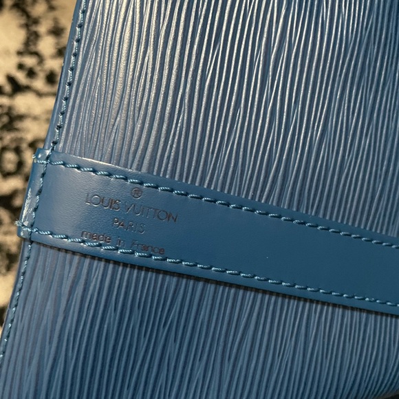 Louis Vuitton Epi Leather Noe - Picture 8 of 12